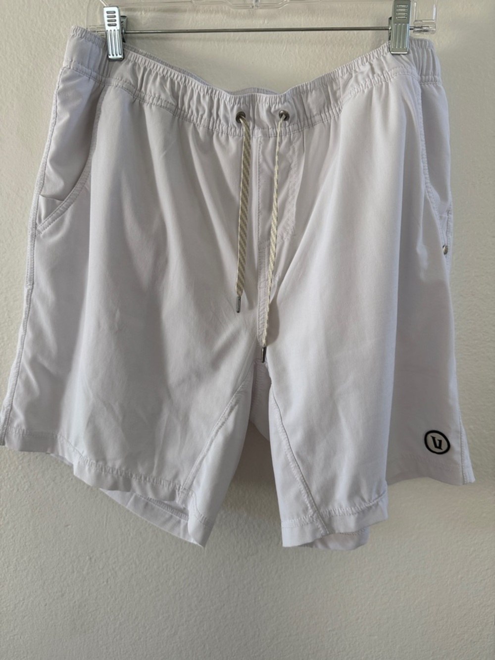 Vuori White Active Drawstring Shorts - 17.5” Waist No size tag